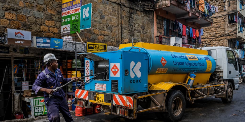 A KOKO Networks fuel delivery truck in a Nairobi neighbourhood. Credit: KOKO Networks.