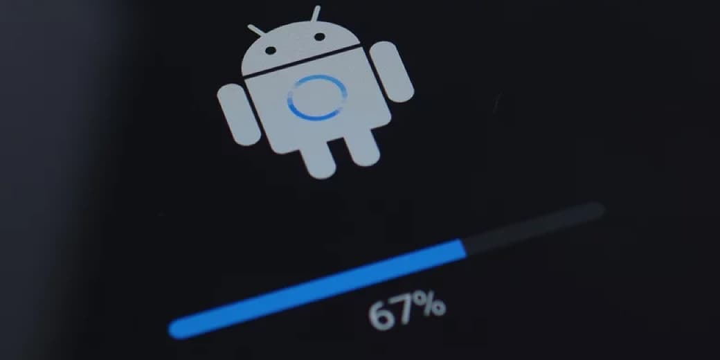 Android software update progress screen. Credit: Shutterstock.